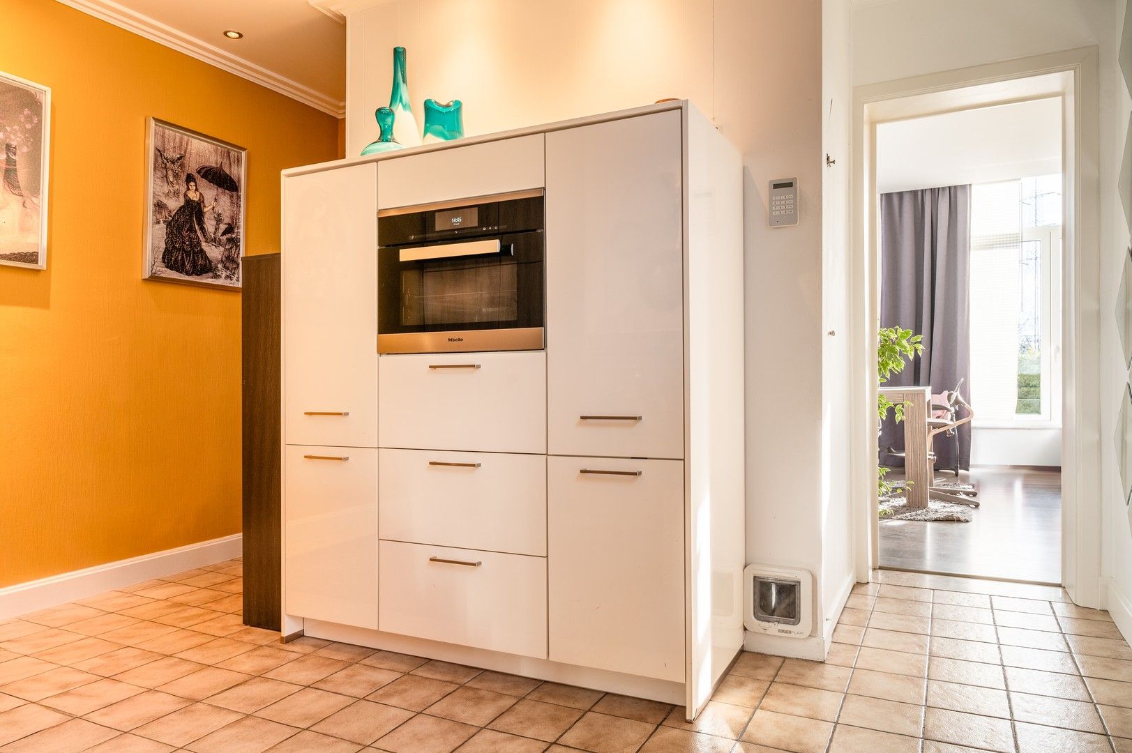 Gerenoveerde woning met authentieke elementen foto 13