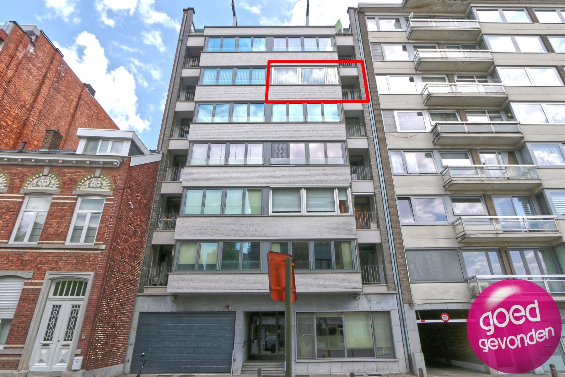 APP 2 SLK - TERRAS - GARAGE - KELDER - LIFT - CENTRUM foto {{pictureIndex}}