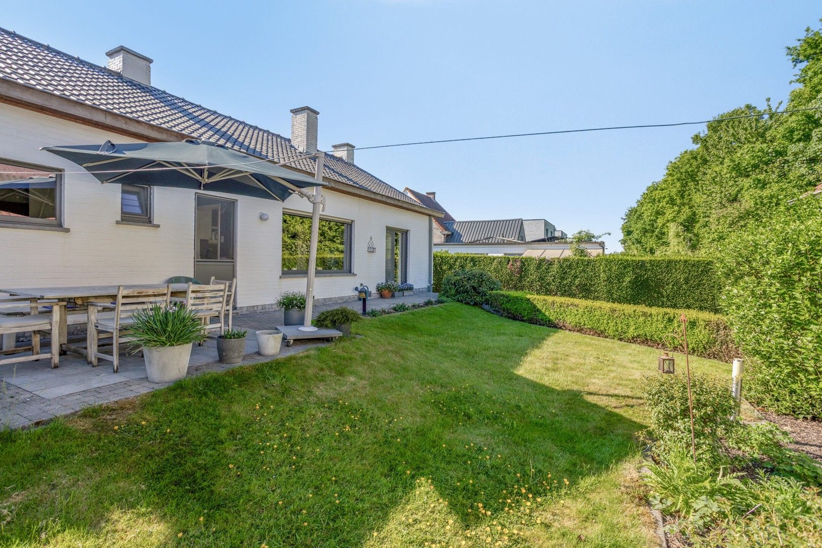 Instapklare Woning met Vergunde Loods en Kantoorruimte! foto 16