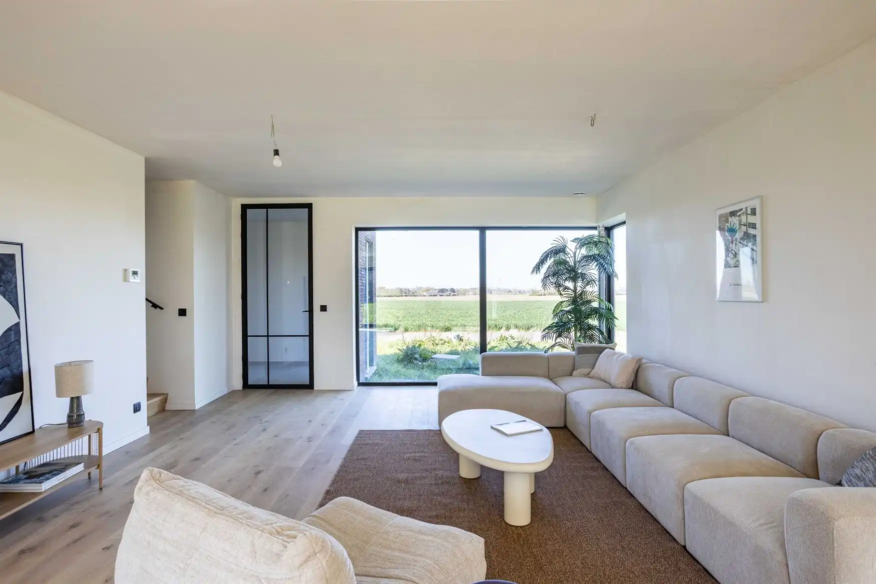 Stijlvolle & lichtrijke woning met schitterende zichten foto 6