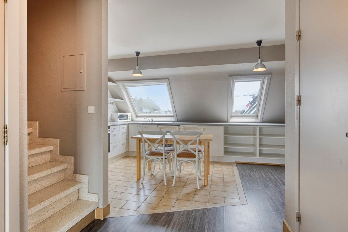 Ruim appartement met groot terras te koop in Koksijde! foto 9