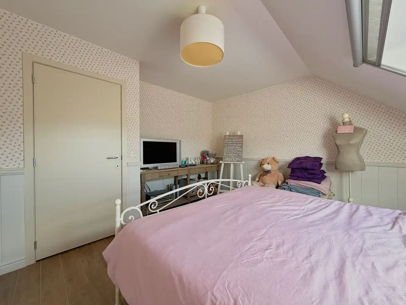 Unieke, lichtrijke gezinswoning met 3/4 slpks + zonnige tuin foto 10