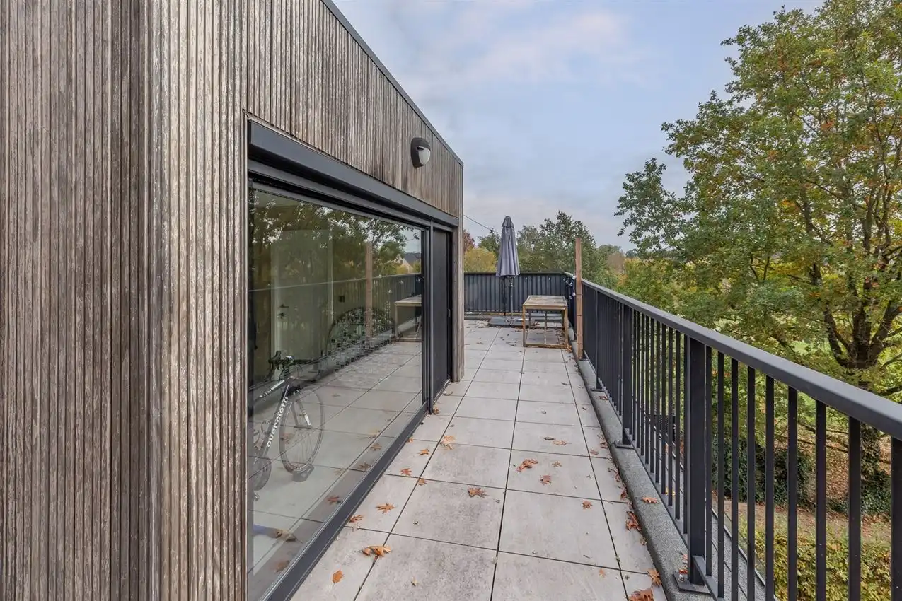 Penthouse met 3 slpk., riant terras, autostaanplaats en kelderberging foto 24