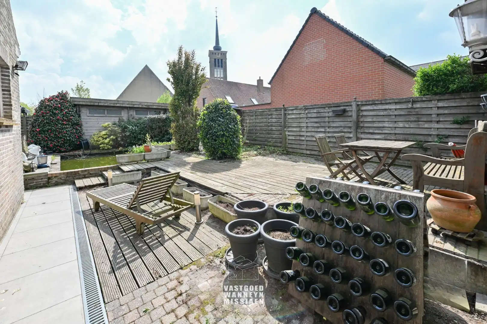 Gelijkvloerse alleenstaande woning met 5 slaapkamers op 657m2 foto 23