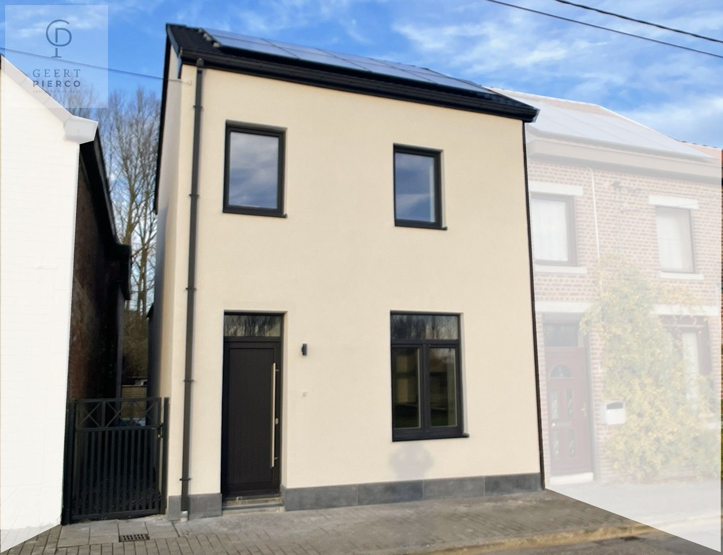 Knappe foto {{pictureIndex}}