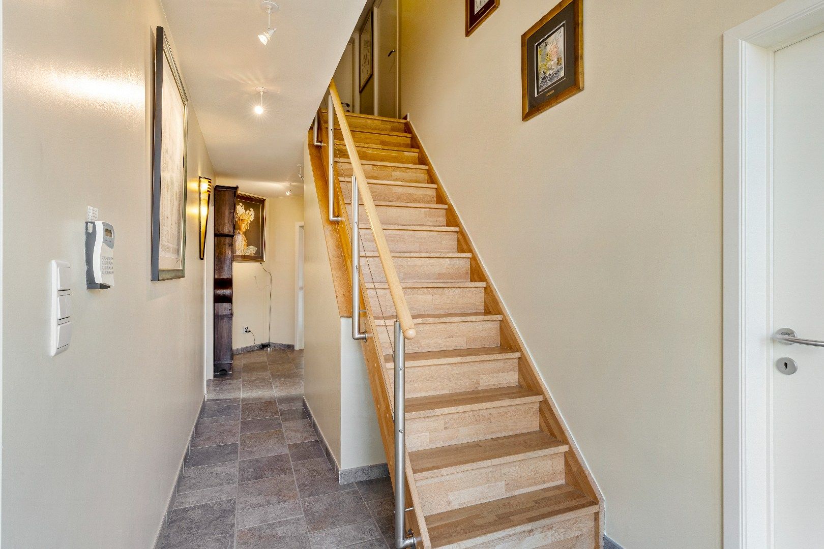 Duurzame, veelzijdige woning met karakter, energiezuinig comfort én prachtige tuin, op toplocatie. foto 33