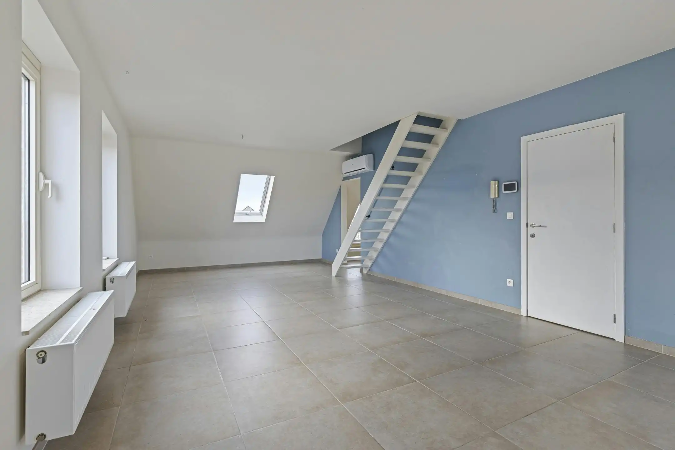 Modern 2 slaapkamer appartement te koop in Kalmthout! foto 6