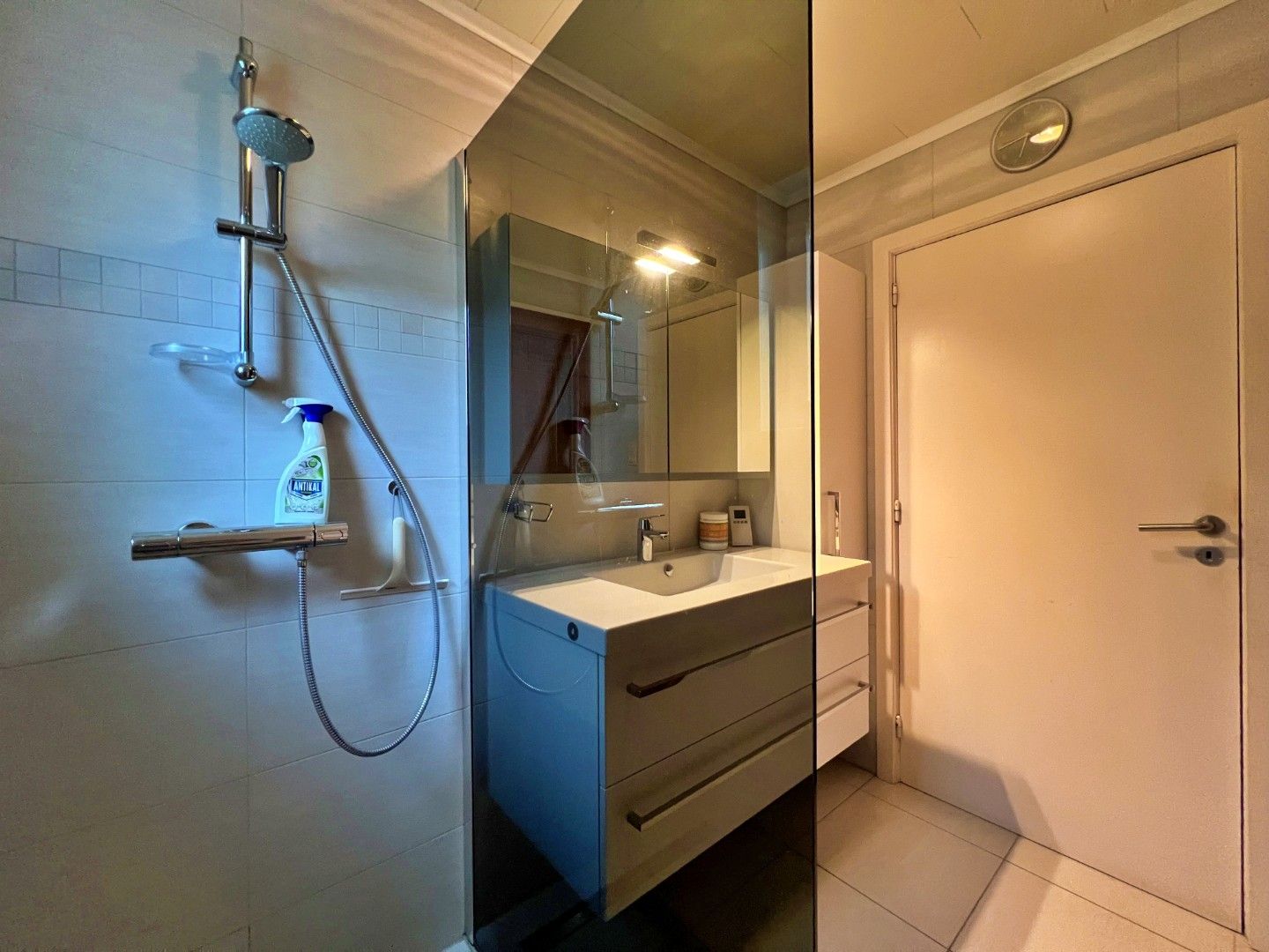 Open bebouwing met drie slaapkamers te huur in Lovendegem foto 18