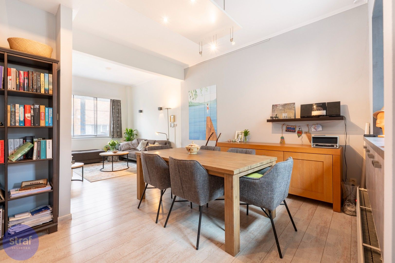 Gezellige stadswoning met leuke tuin in het groenste district van Antwerpen foto {{pictureIndex}}