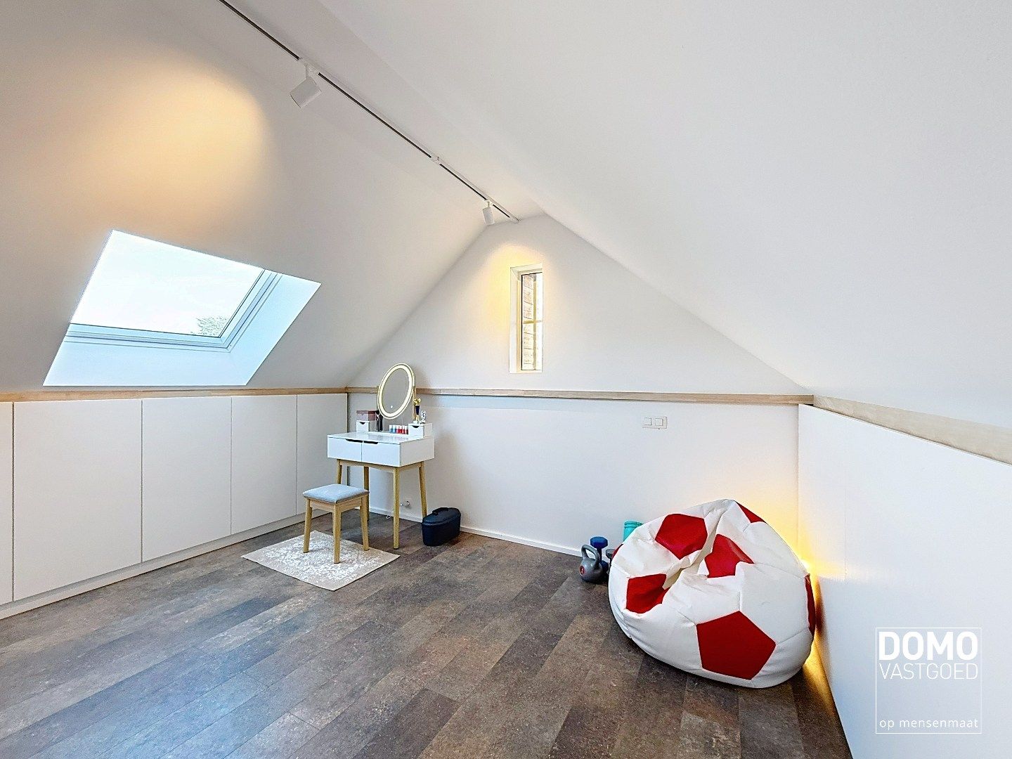 Ruime charmante woning met 3 slaapkamers - 244m² - EPC: B  foto 12