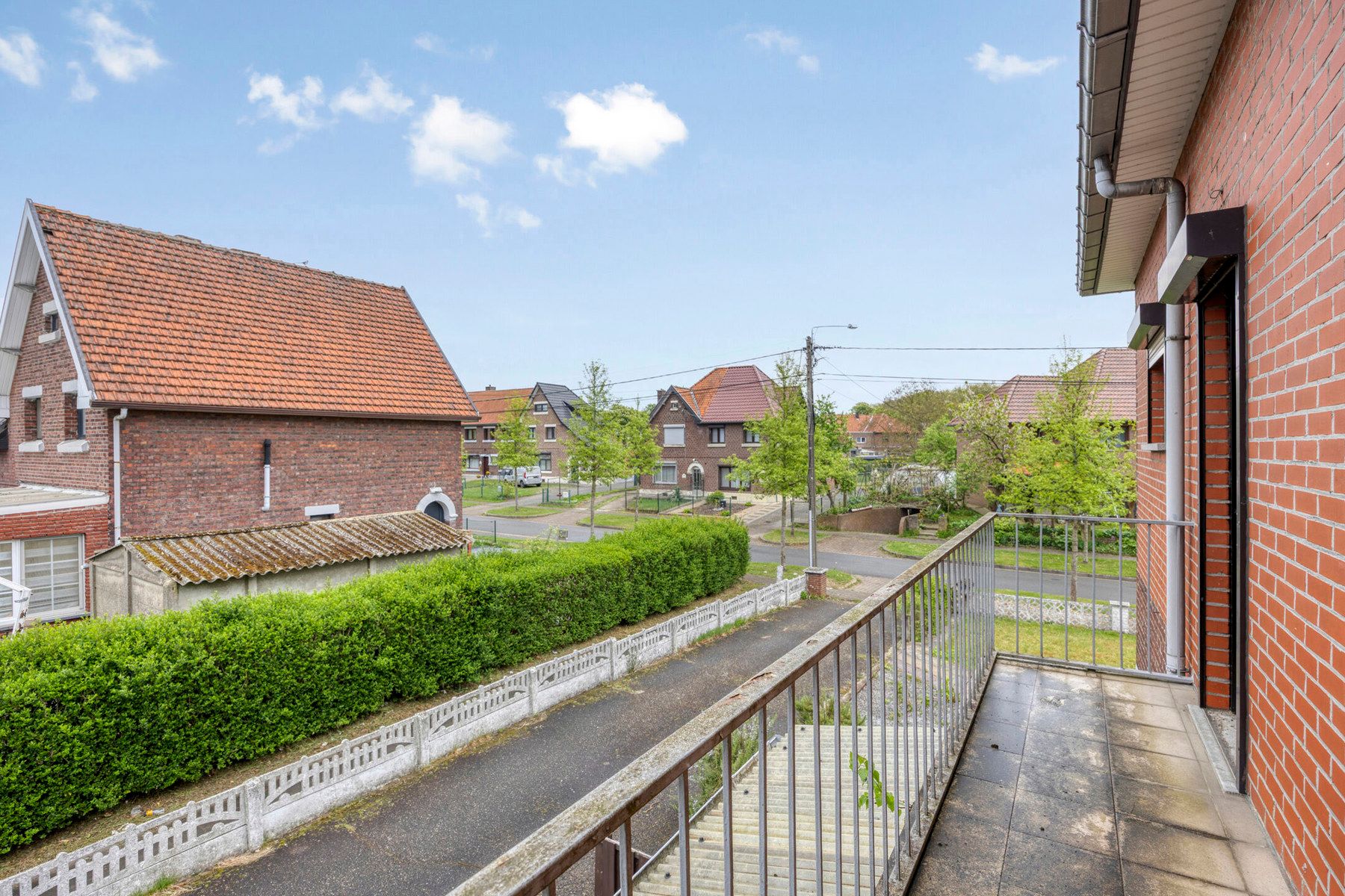 Charmante mijnwerkerswoning met 4 slaapkamers, en 2 badkamers. foto 27