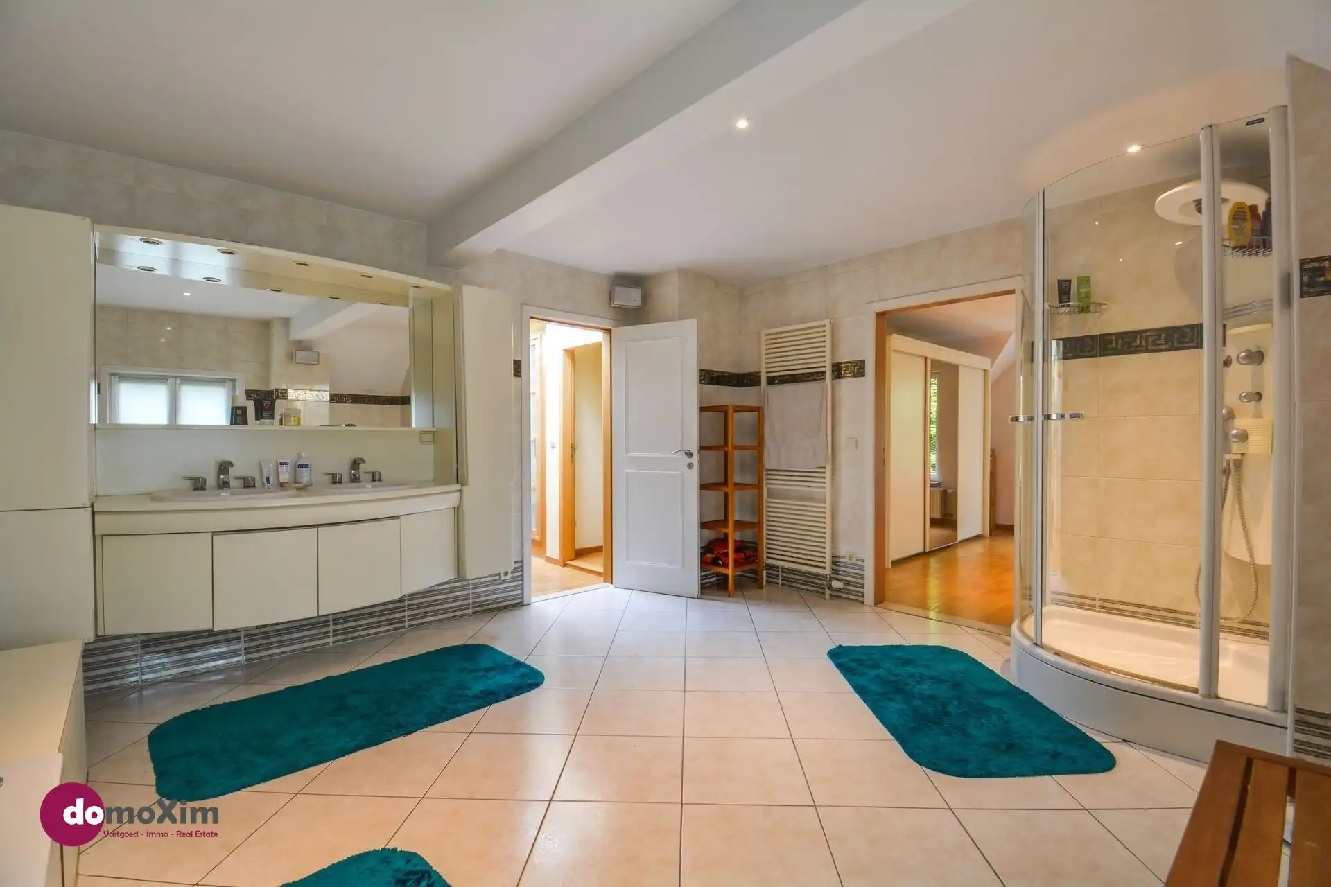 Achterin gelegen villa met tal van ruimte op een ruim perceel in Schiplaken foto 23