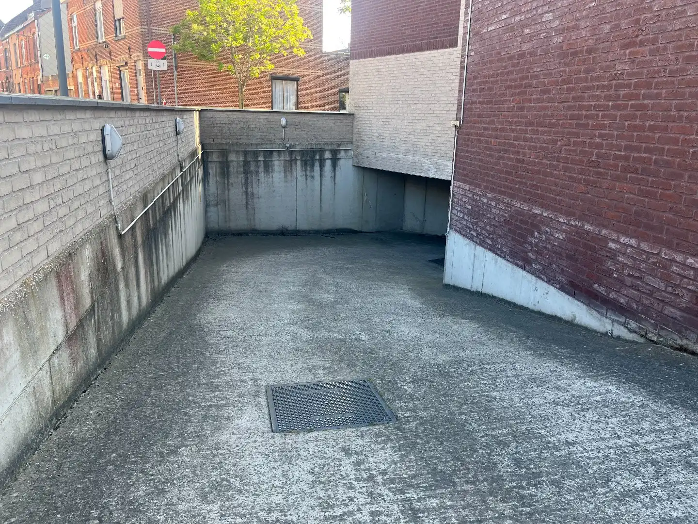 Ondergrondse garagebox te Assebroek foto 8