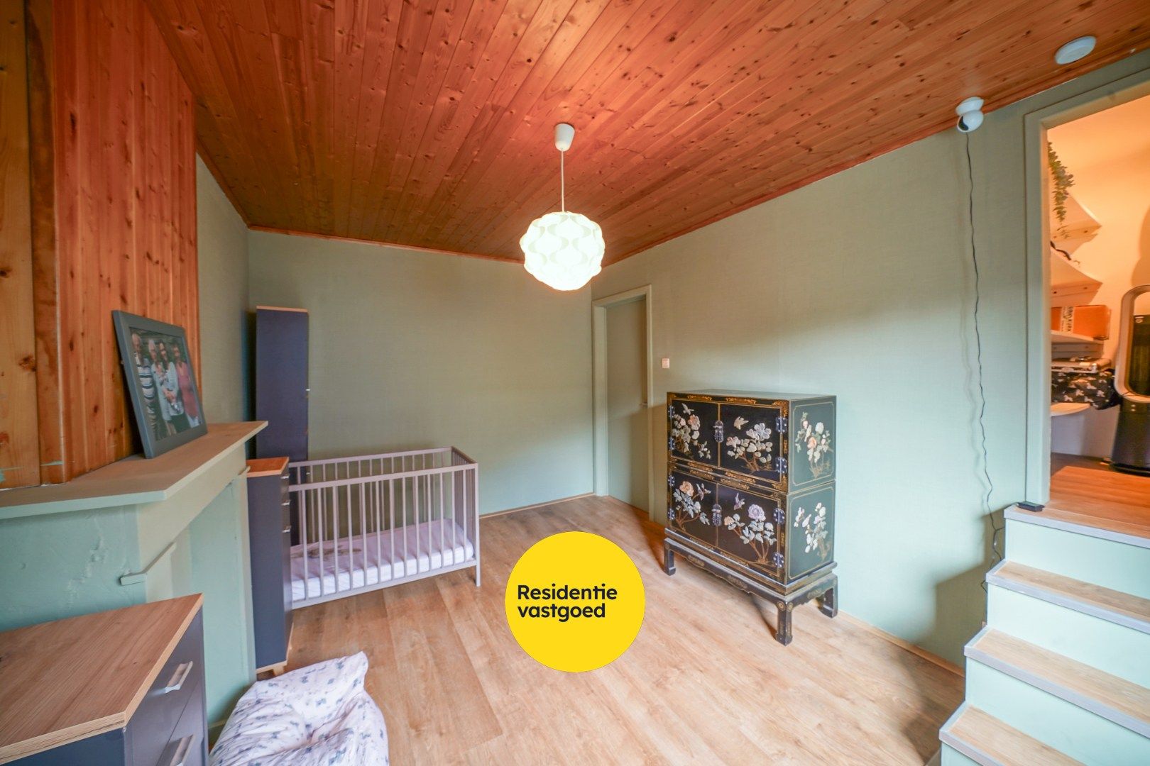 Instapklare woning met garage en tuin te Bredene foto 22