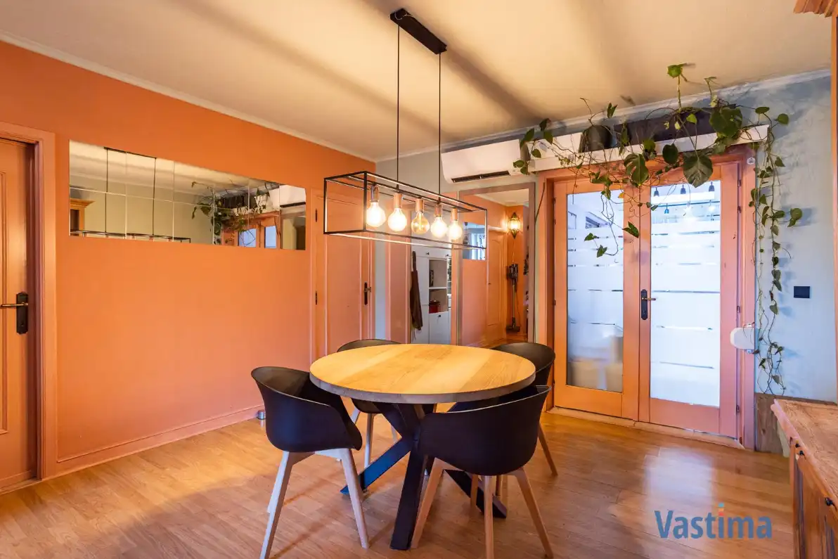 Super energiezuinige gezinswoning met tuin in hartje Nieuwerkerken foto 5