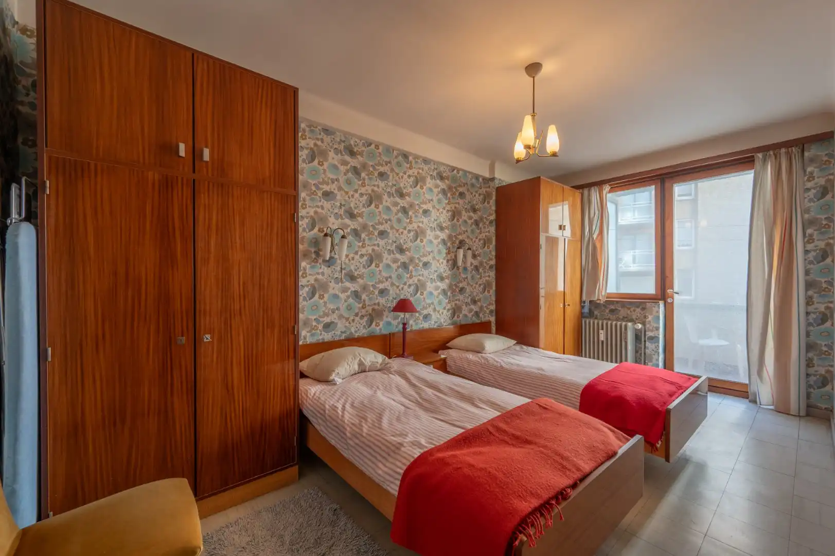 Te renoveren appartement met 3 slaapkamers op uitzonderlijke ligging vlakbij het Casino. foto 10