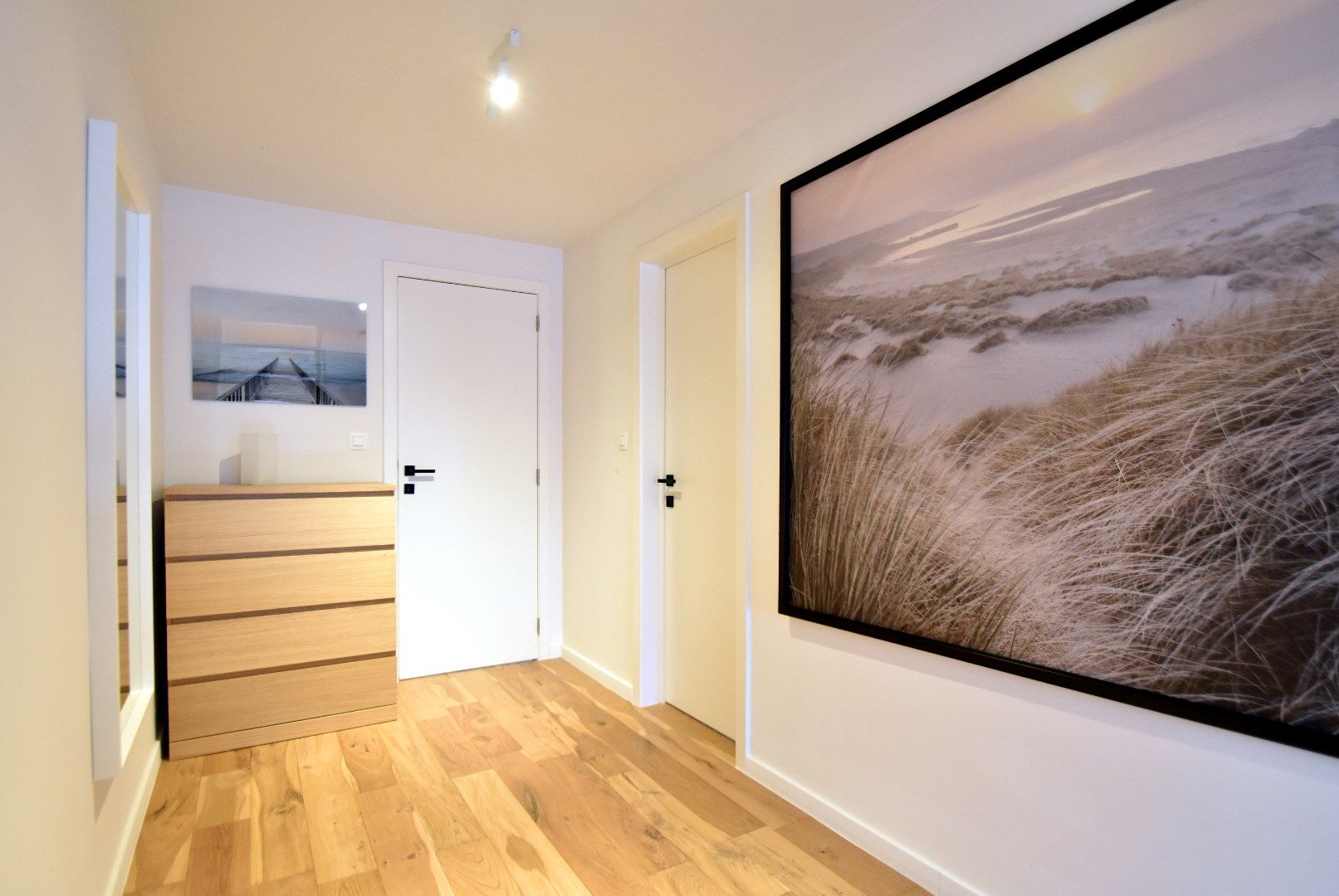 Moderne, energiezuinige woning te koop op toplocatie aan zee foto 12