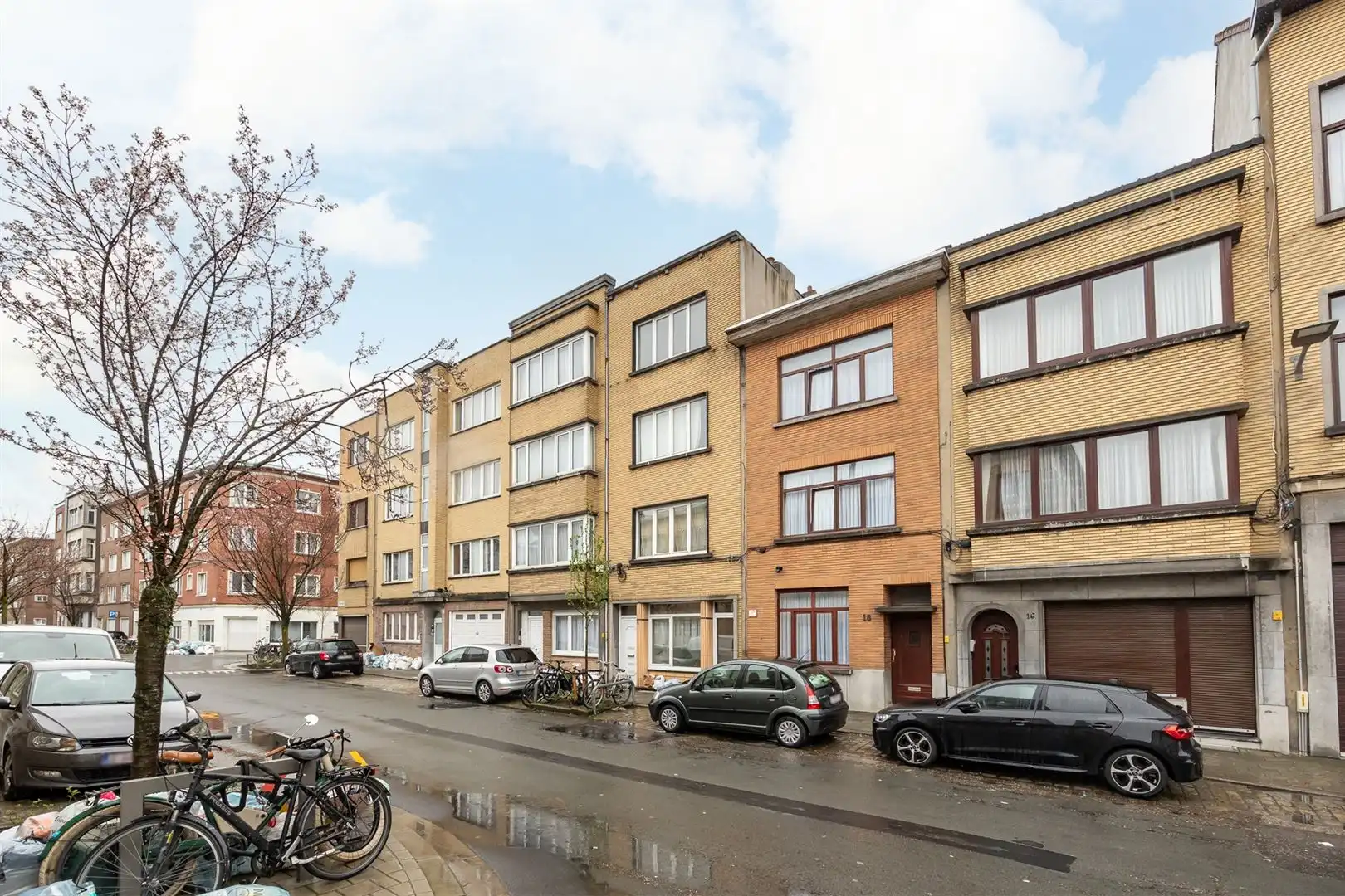 Gerenoveerd appartement in het hippe BOHO foto 23