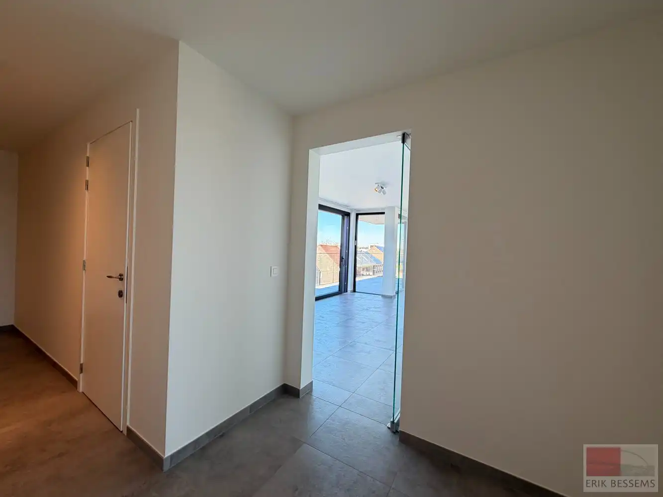 Modern nieuwbouwpenthouse van 130 m² met 2 slaapkamers foto 9