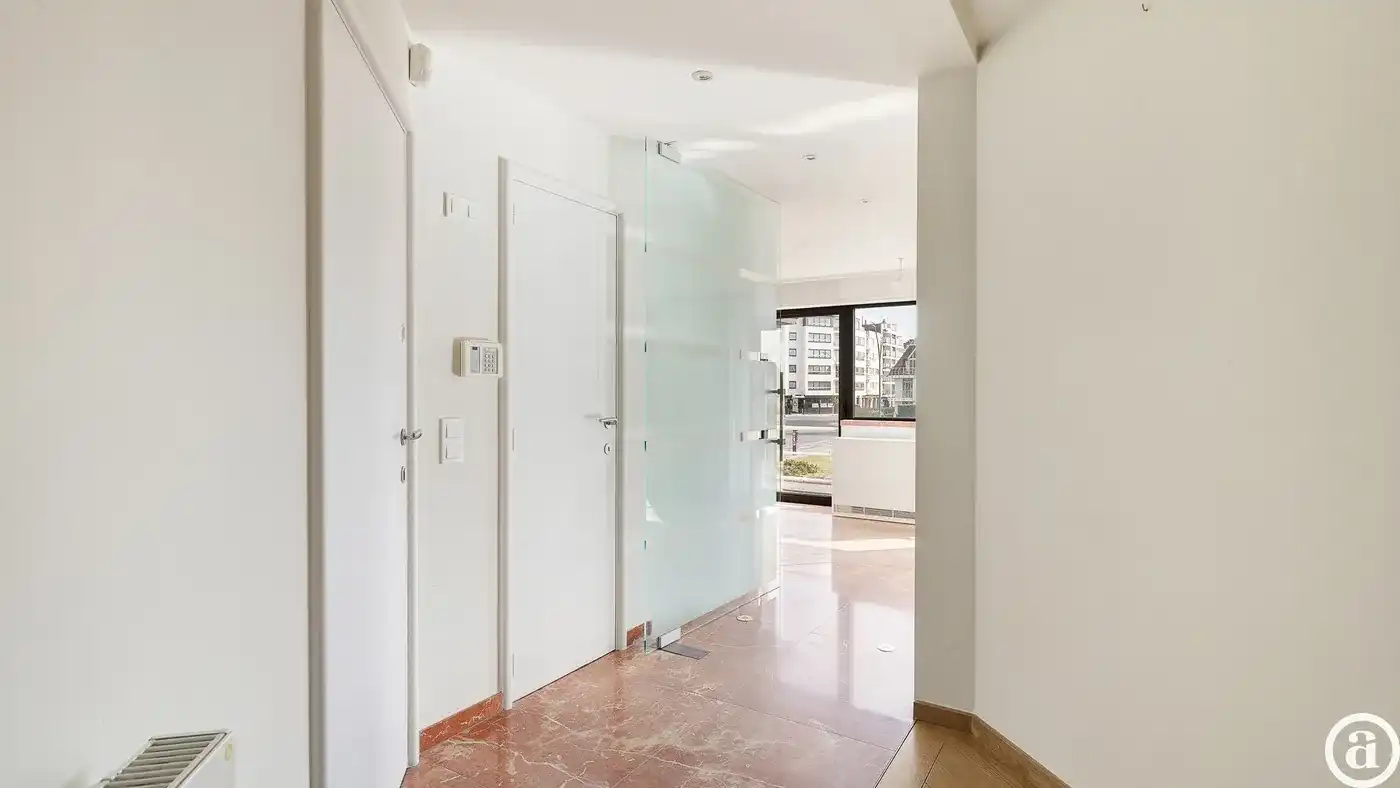 Ruim appartement met zij zeezicht nabij het Albertstrand     foto 8