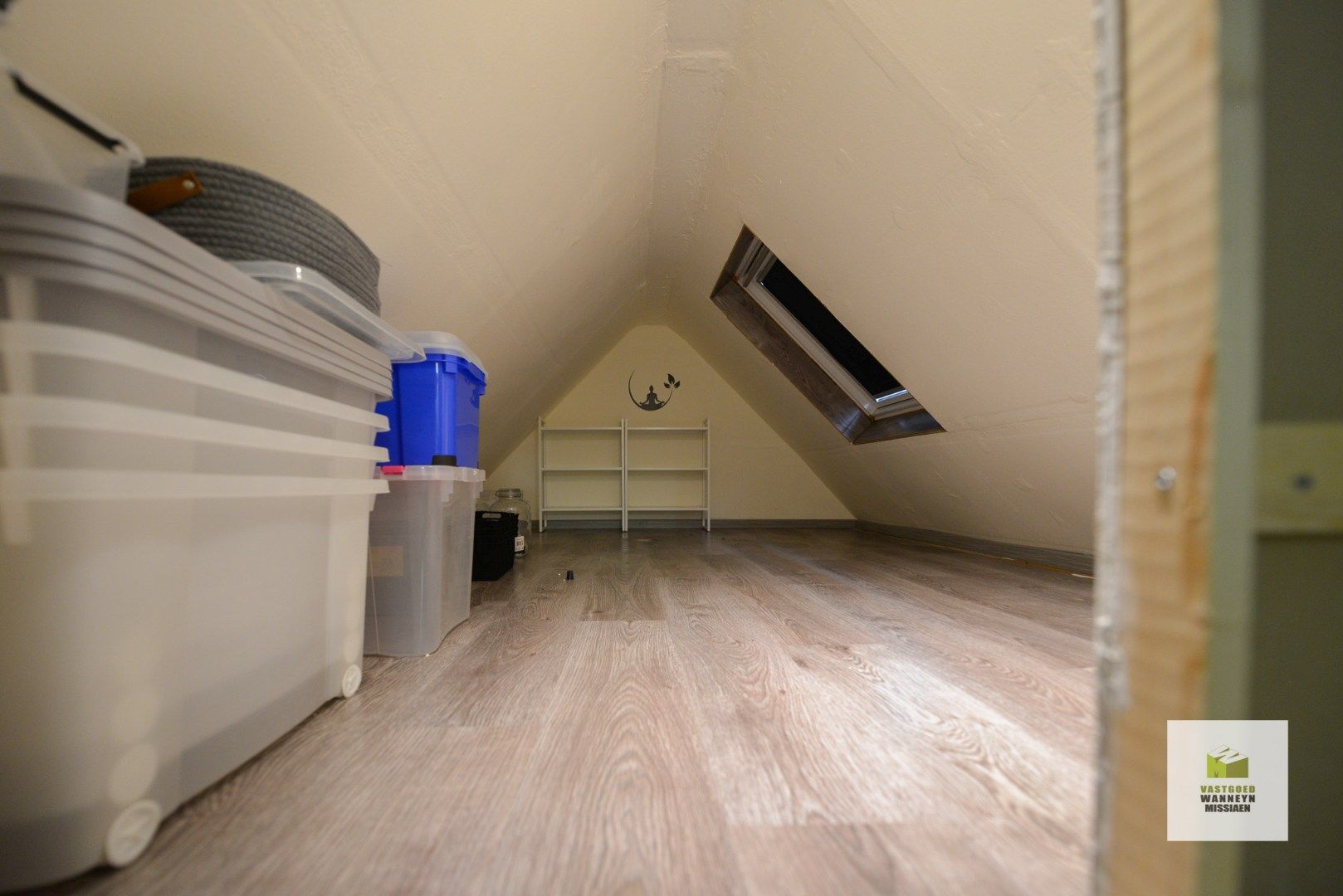 Instapklare hoekwoning met 3 slaapkamers op centrale en rustige ligging te Sint-Kruis foto 16