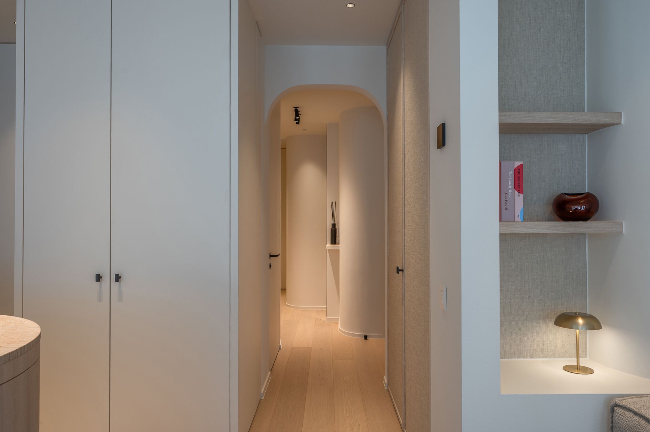 Stijlvol gerenoveerd appartement in het hart van het Zoute.. foto 15