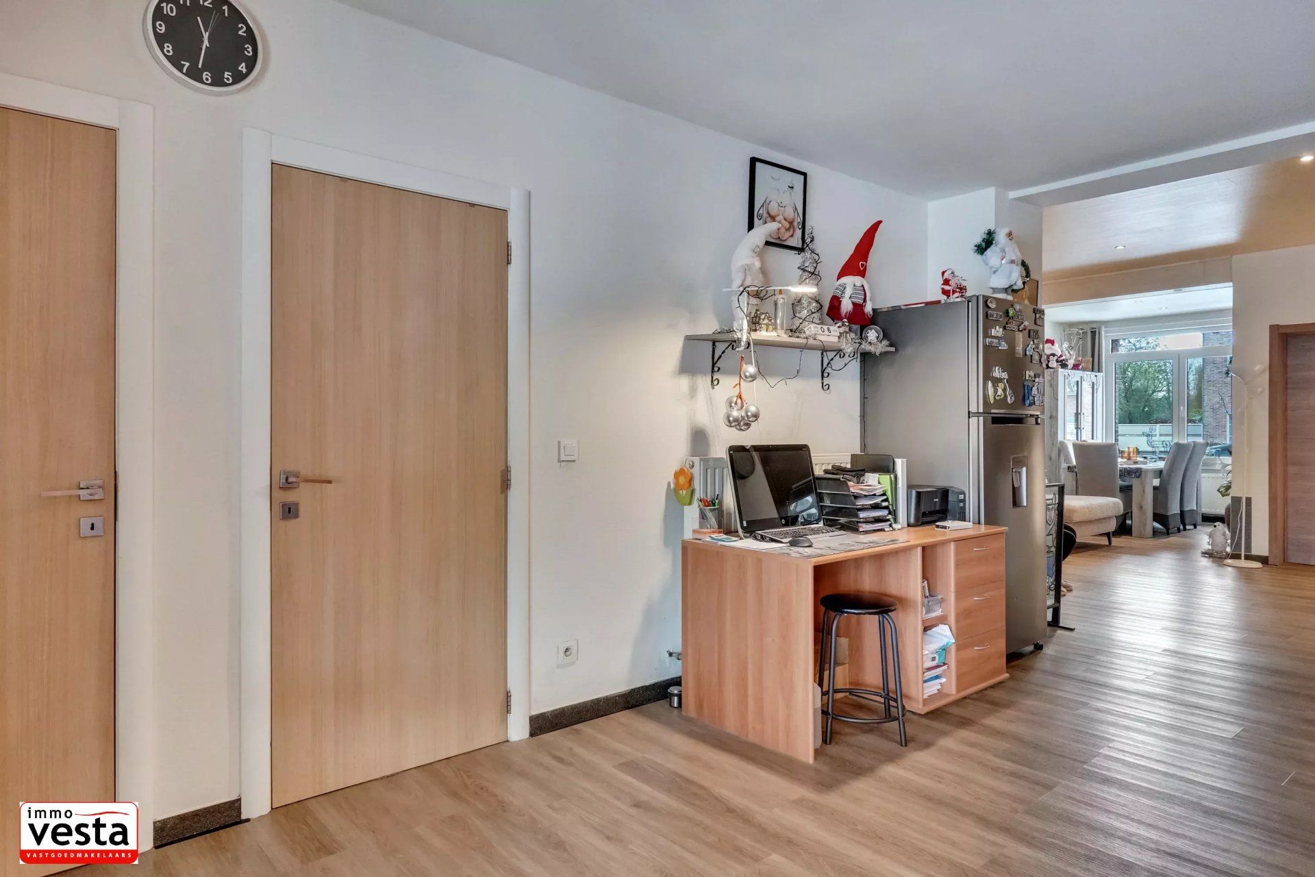 Ruime gezinswoning met 5 slaapkamers foto 5