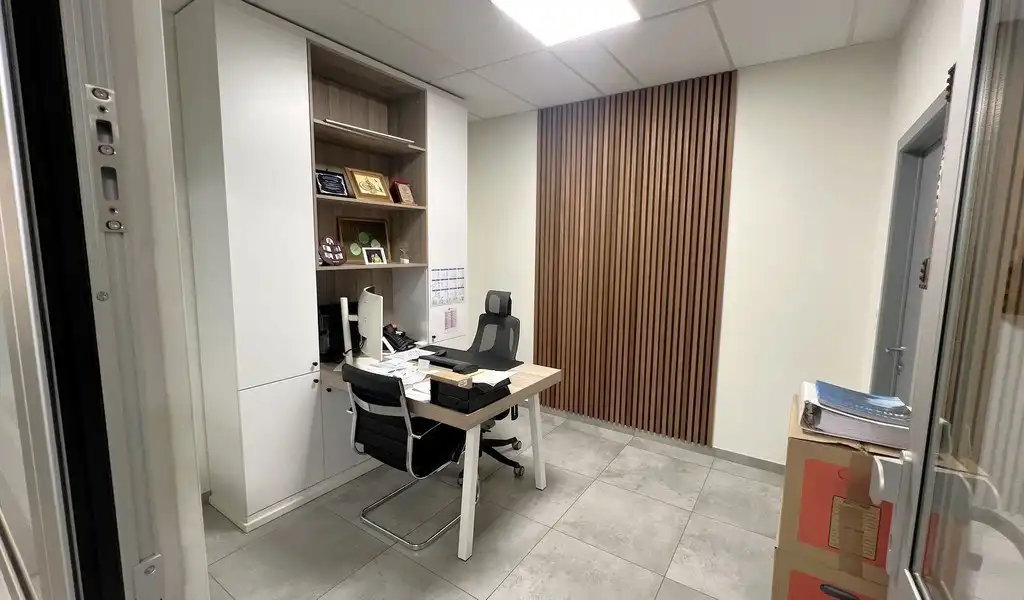 Bedrijfspand te koop in industriezone Hoogveld te Dendermonde foto 7