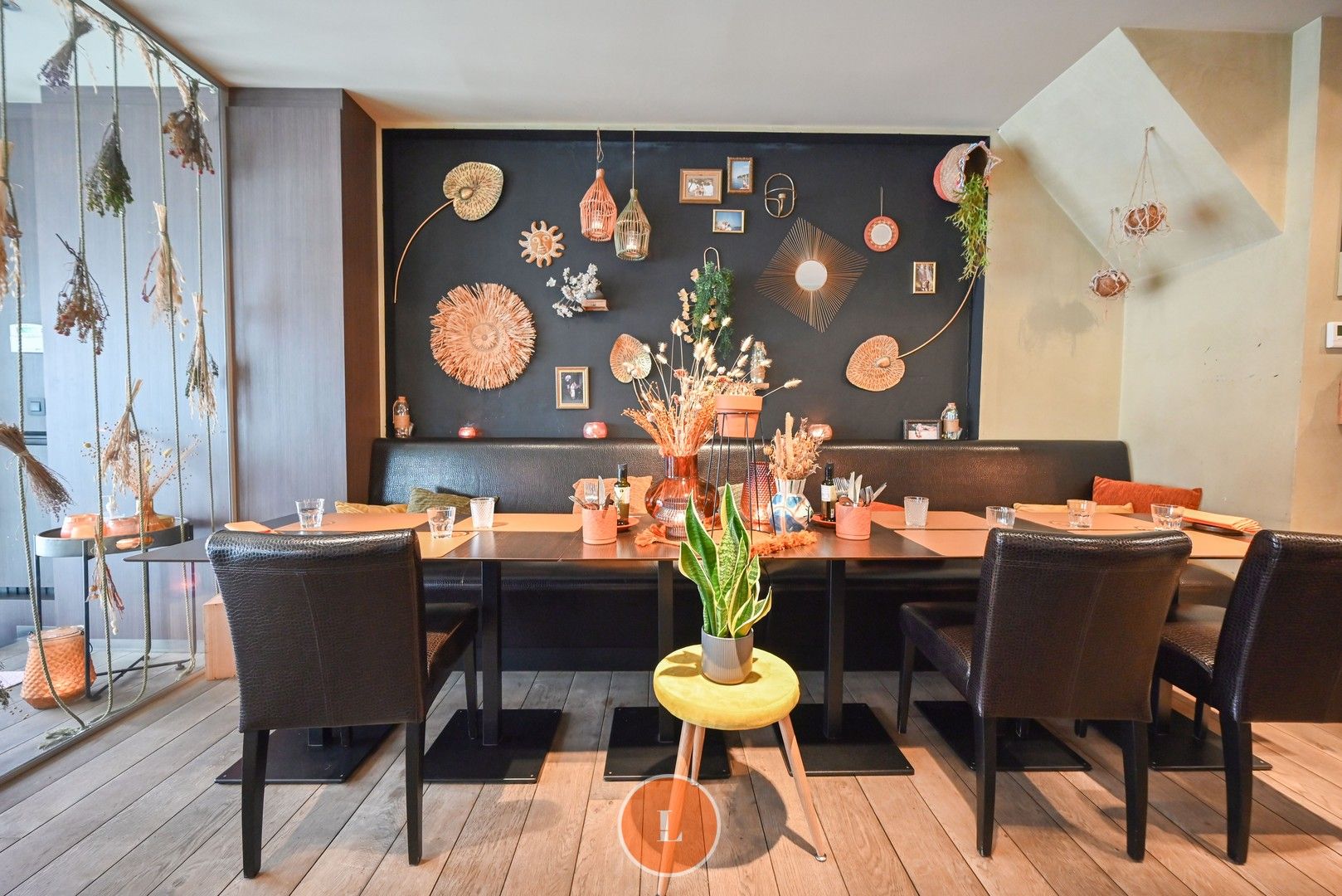 Handelspand met charmante gevel in hartje centrum Menen foto 5