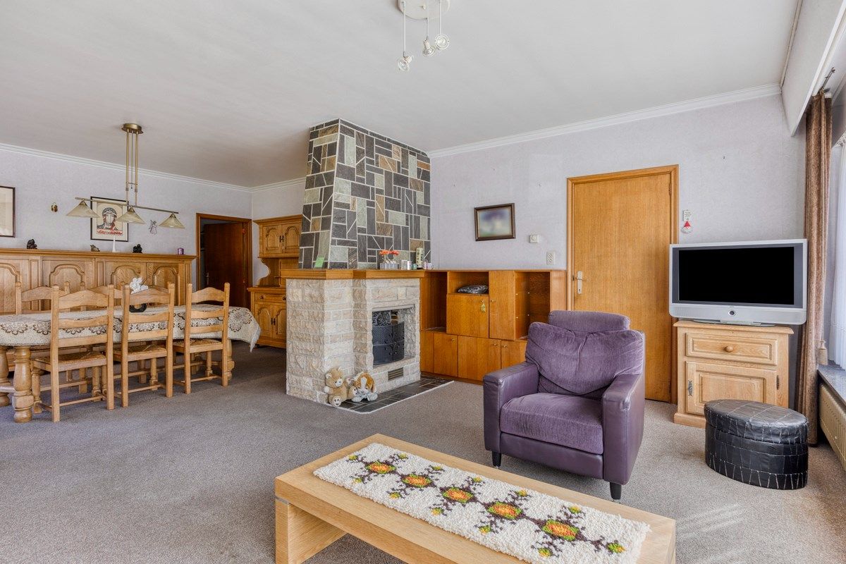 Gelijkvloerswoning met oa 3 slaapkamers in een rustige doodlopende straat. foto 4