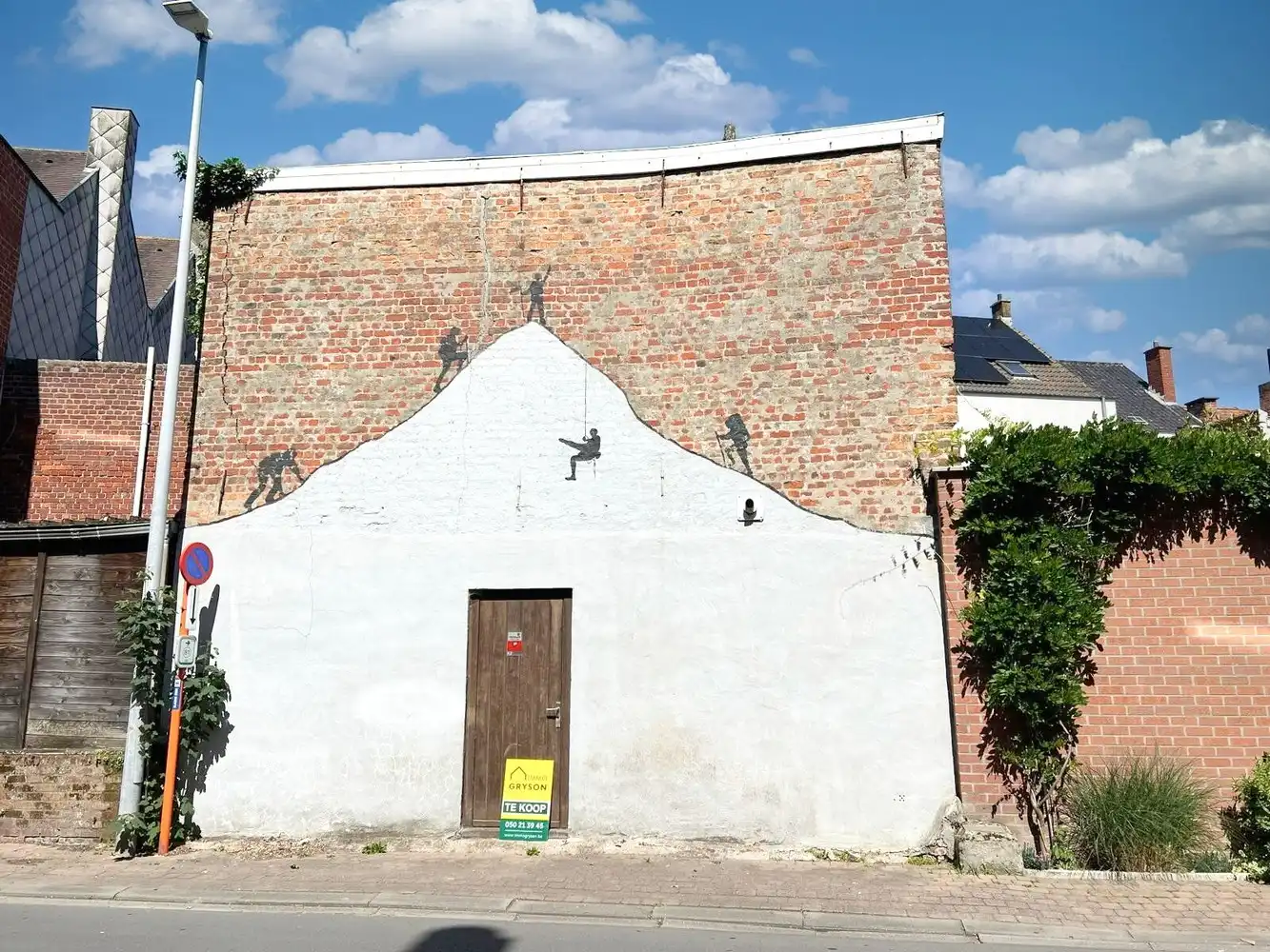 Uniek pand voor grondige renovatie in hartje Torhout foto 17