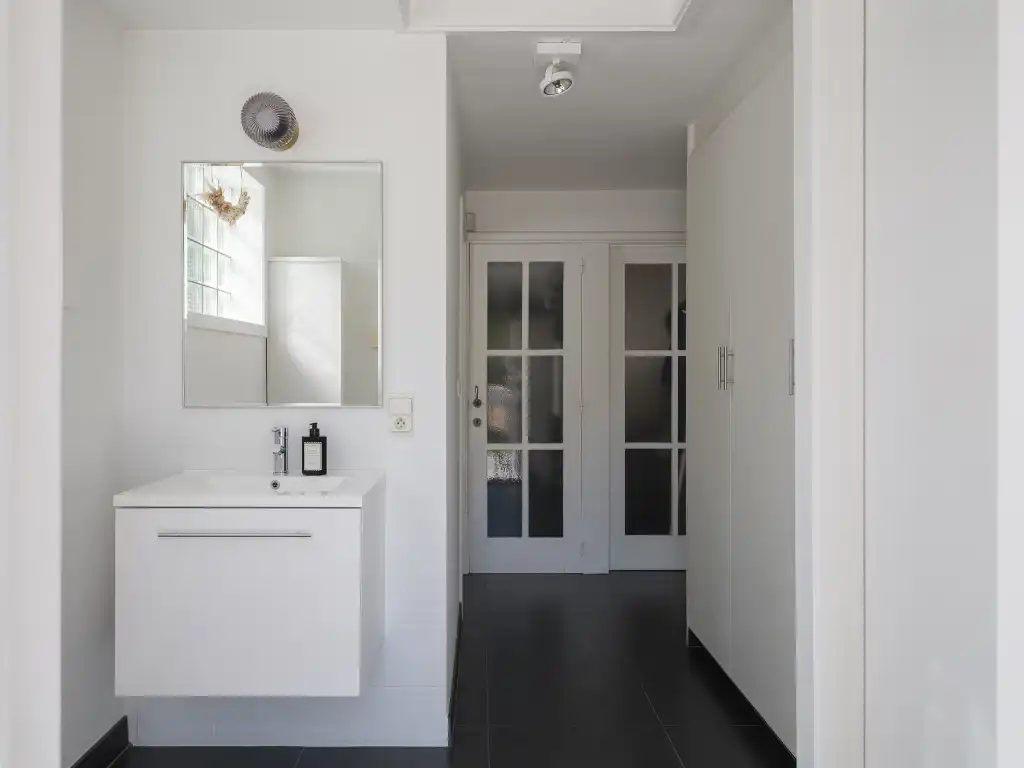 Karaktervolle en vrijstaande gezinswoning, gelegen op een gunstig perceel van ca. 930 m² foto 15