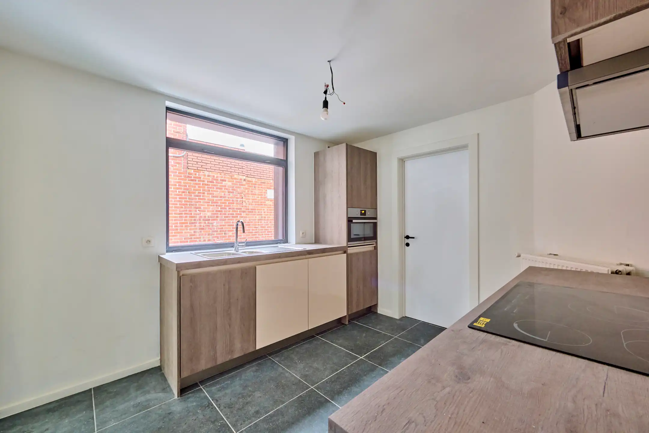 RUIME GERENOVEERDE WONING  foto 5