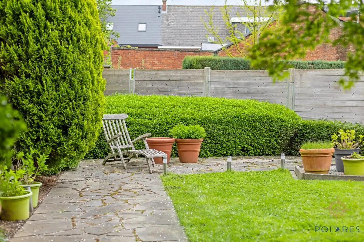 handelspand met ruime woning foto 47