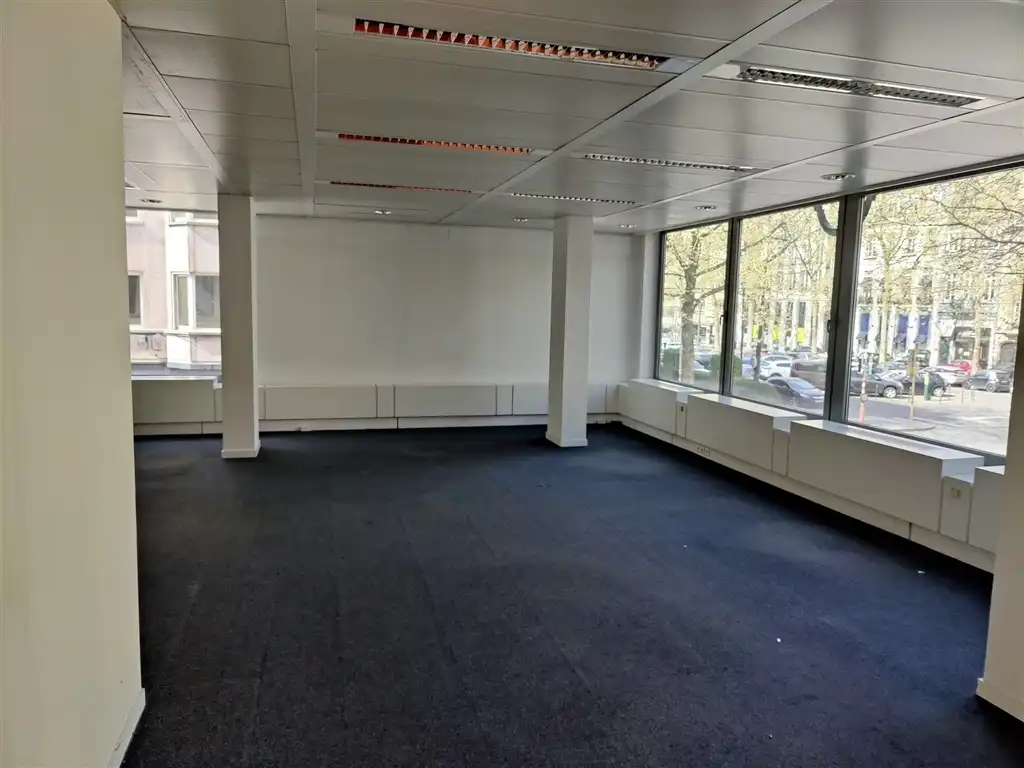 LOUIZA 209A: vanaf 222m² foto 7
