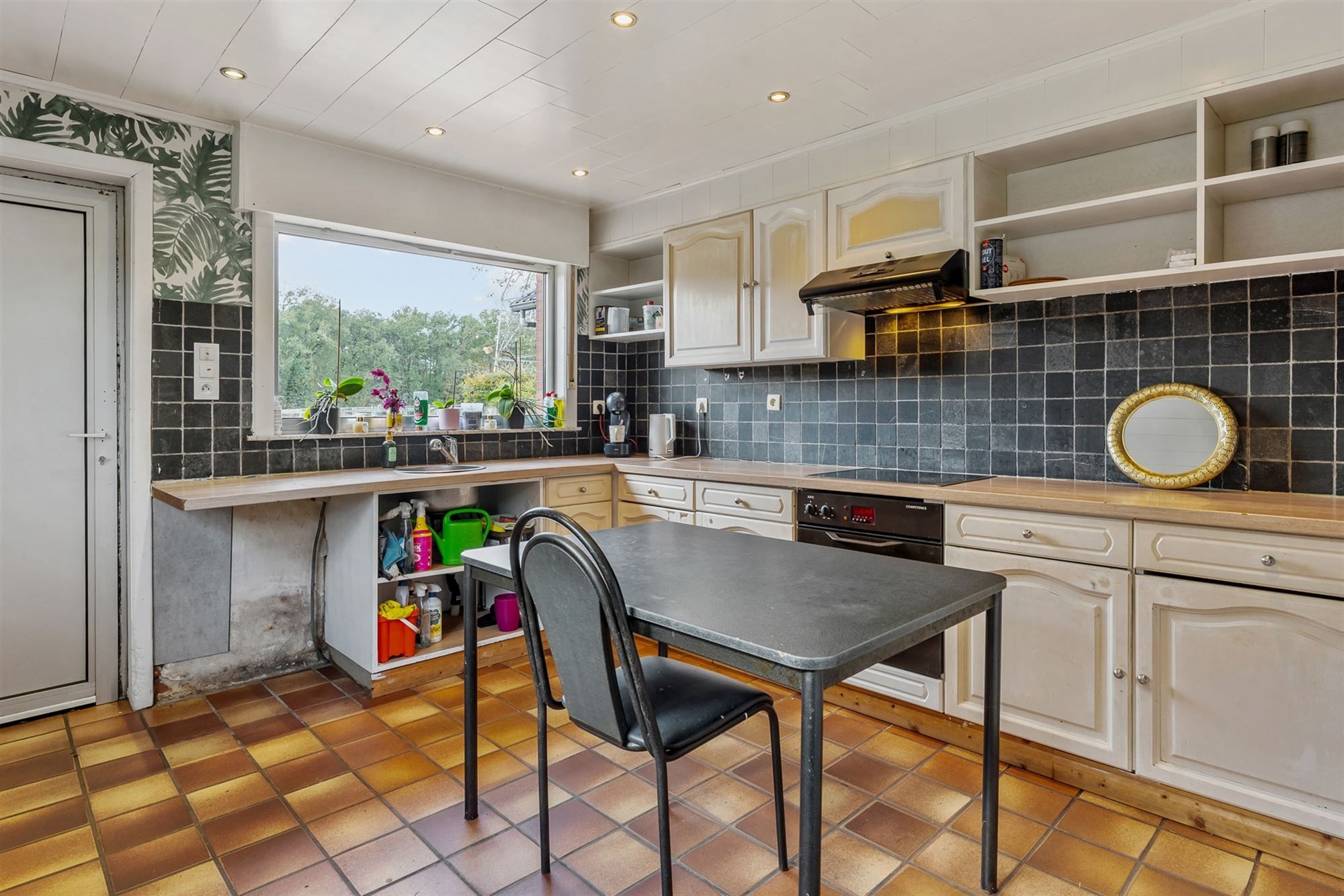 RUIME WONING OP EEN PERCEEL VAN 930M2! foto 5