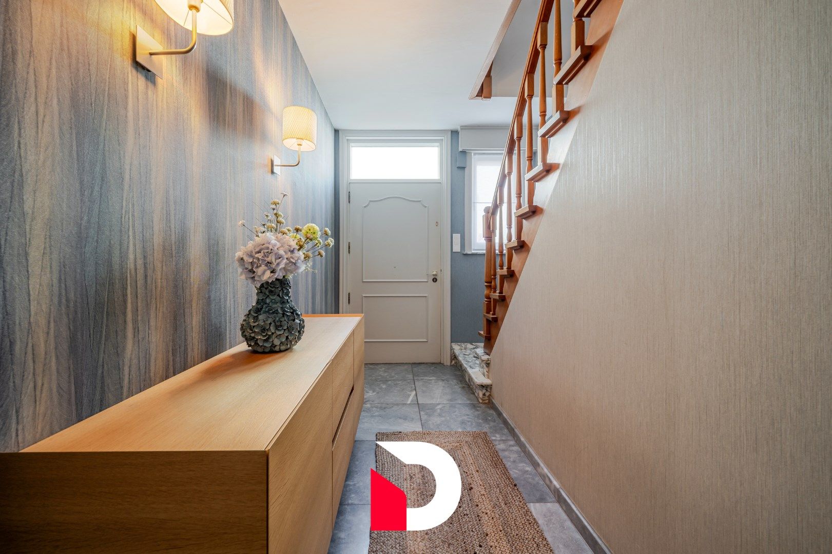 Stijlvol gerenoveerde woning met 5 slaapkamers en zwemvijver op topligging in Brugge foto 13