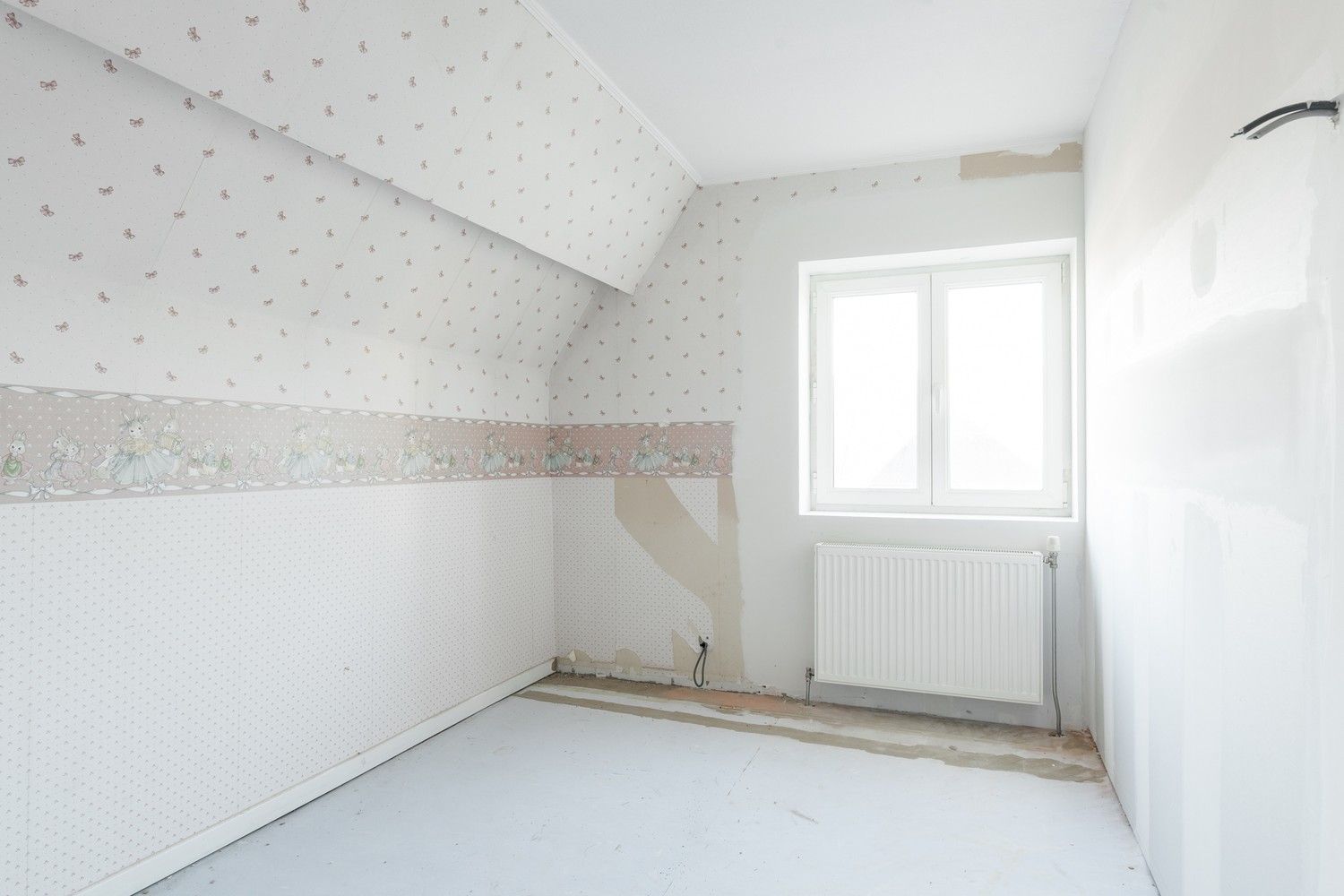 Karaktervolle vrijstaande woning nabij de Nederlandse grens foto 32