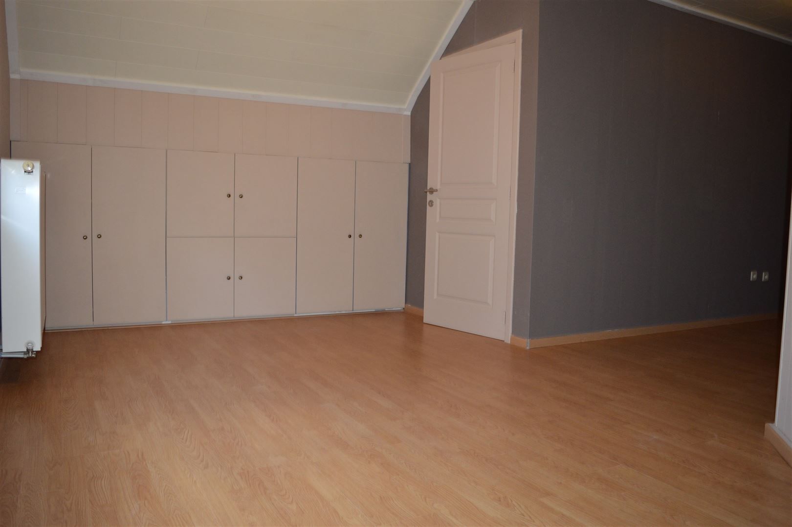 TE HUUR: vrijstaande woning met 4 slaapkamers gelegen te Houthalen-Helchteren! foto 16