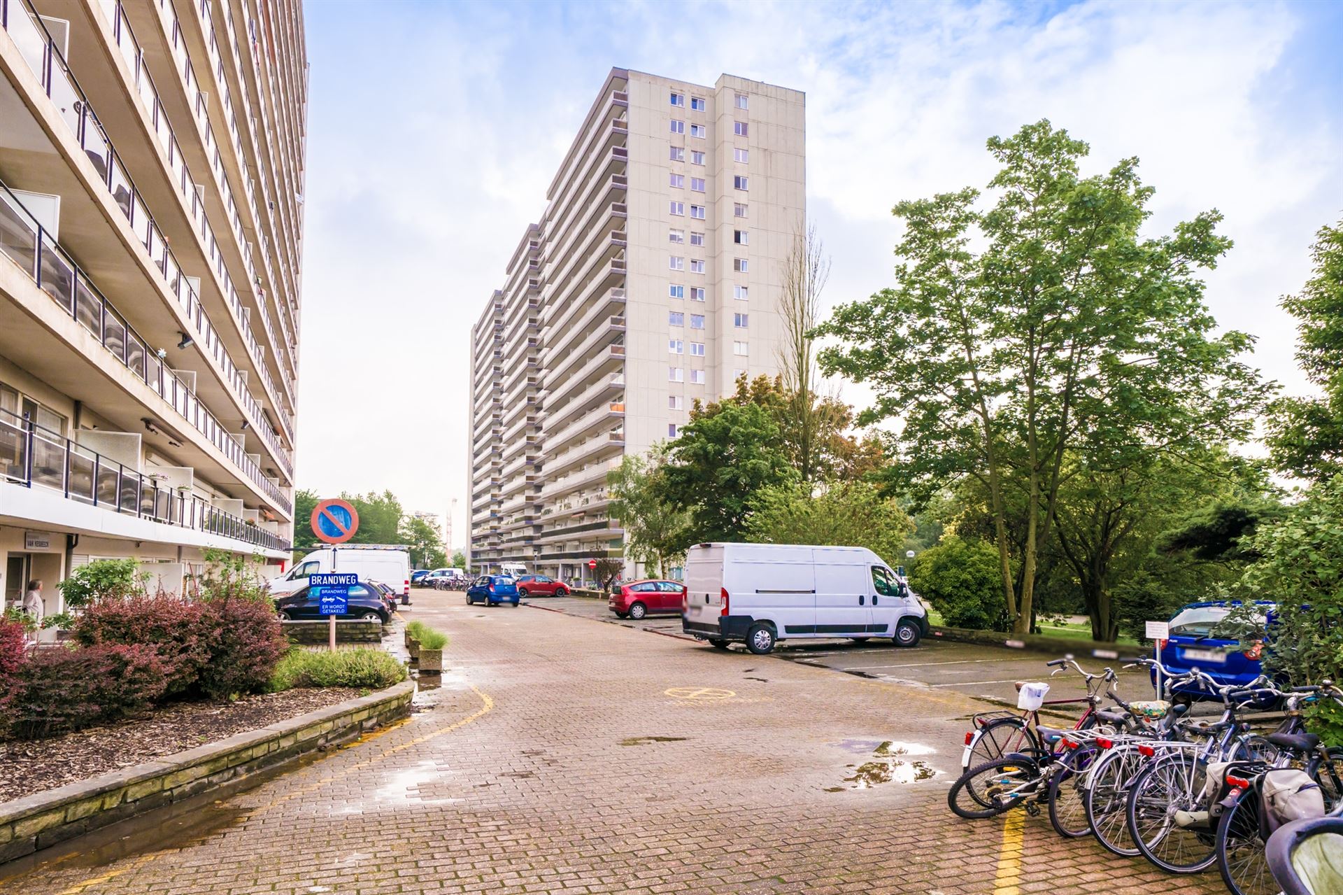 Appartement met 1 slpk en terras op 8ste verdieping foto 10