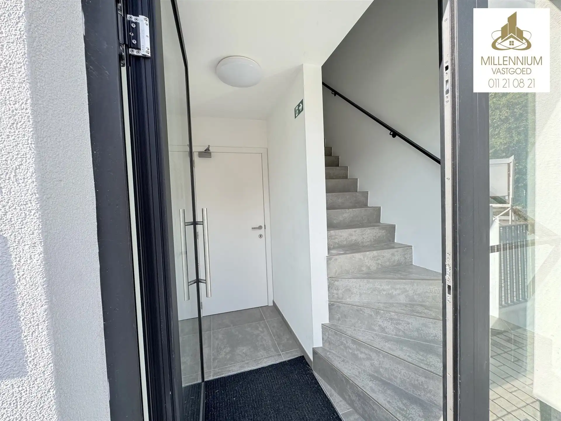 Moderne 1-Slpk BEN-appartement in Genk foto 2