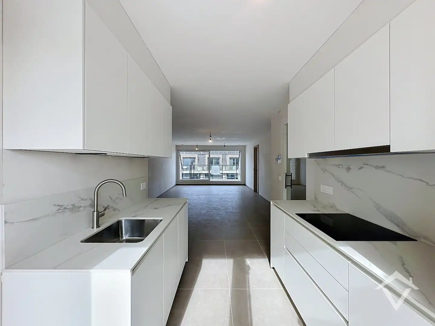Appartement met 2 slaapkamers en terras te Lombardsijde  foto 2