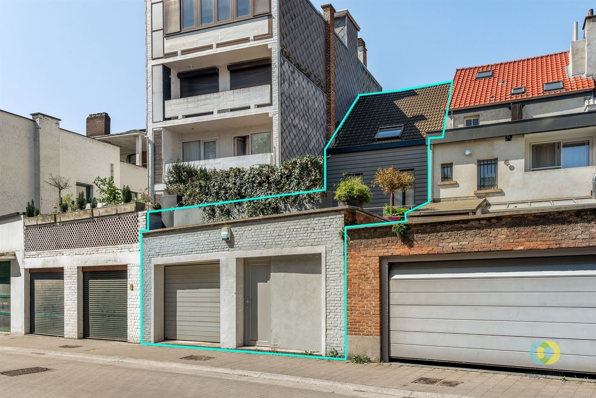 Ruime karakterwoning met garage en terras foto 20