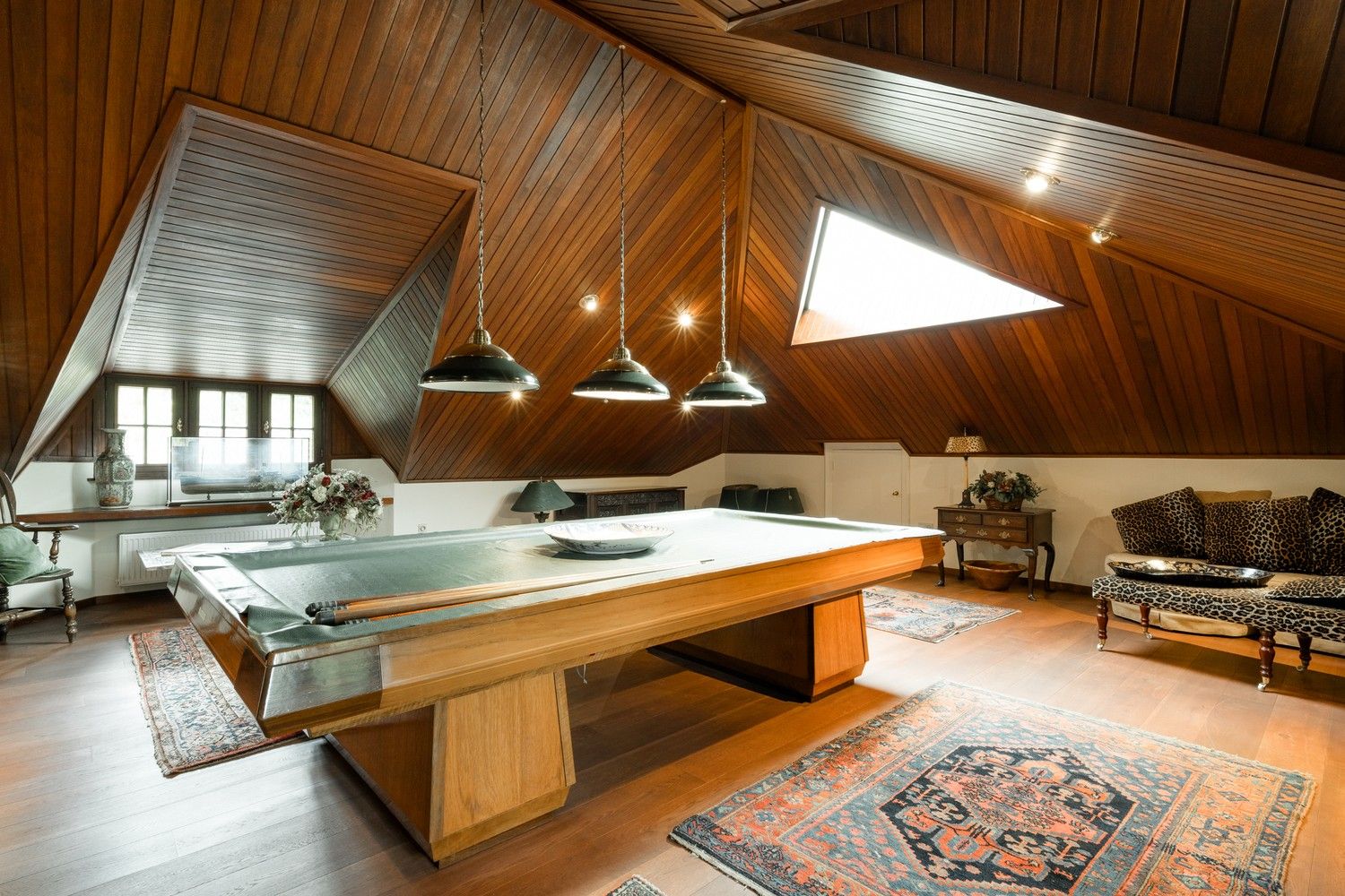 Prachtige villa op een uitzonderlijk domein van 20600m² foto 44