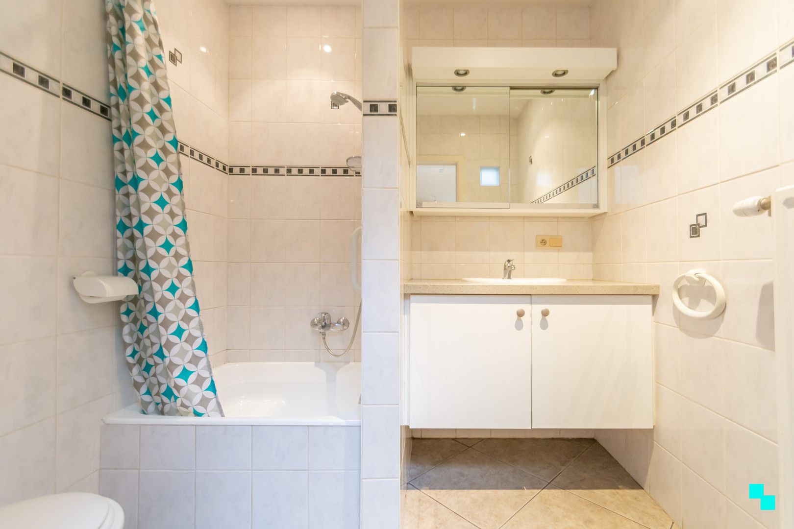 Gelijkvloers appartement met terras in hartje Merelbeke foto 7