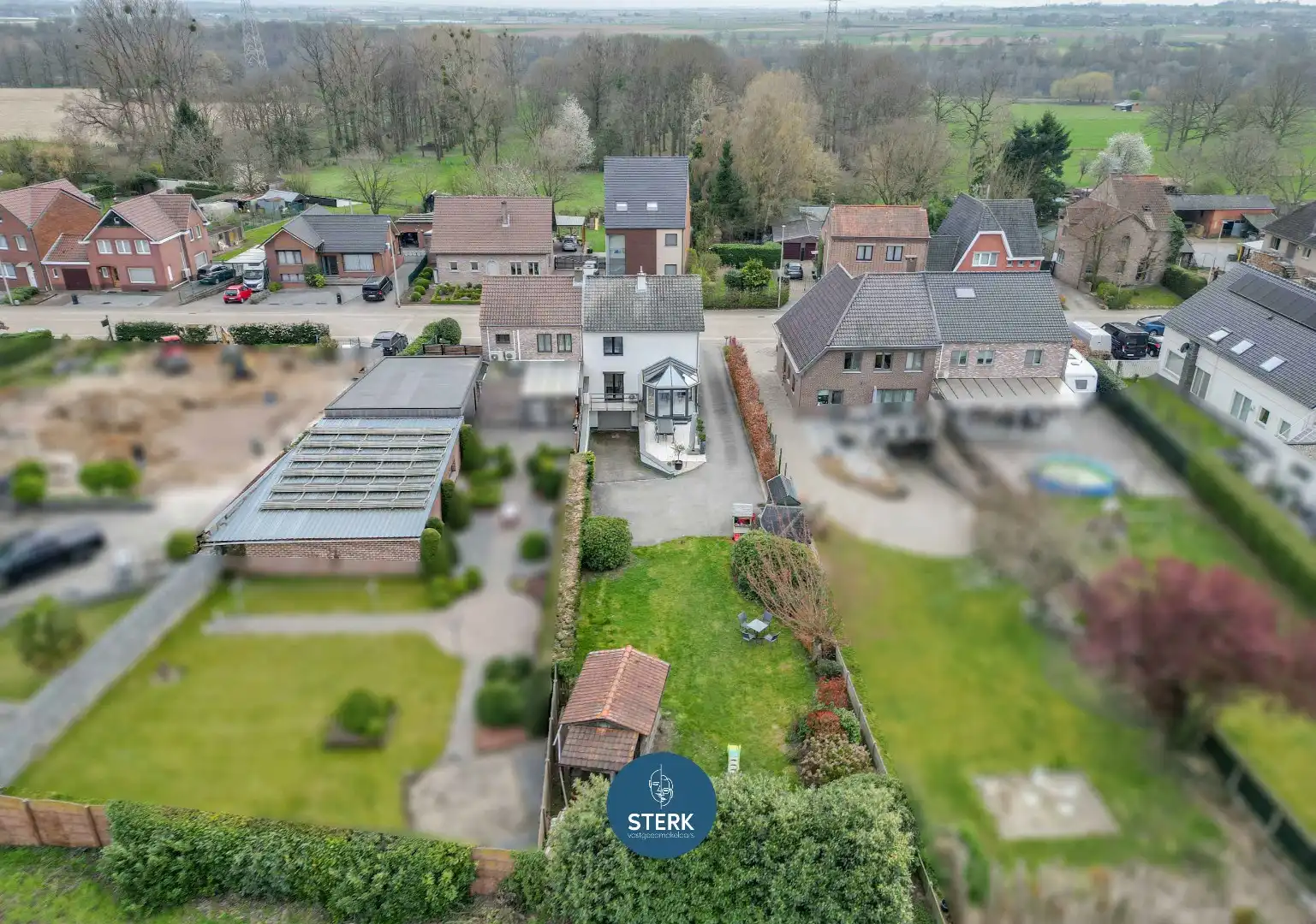 INSTAPKLARE GEZINSWONING MET EPC LABEL B OP EEN MOOI PERCEEL TE GELLIK !  foto 4