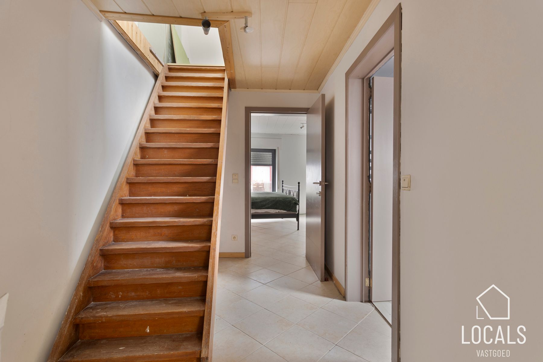 !! IN OPTIE !! woning met 4 slaapkamers en tuin foto 7