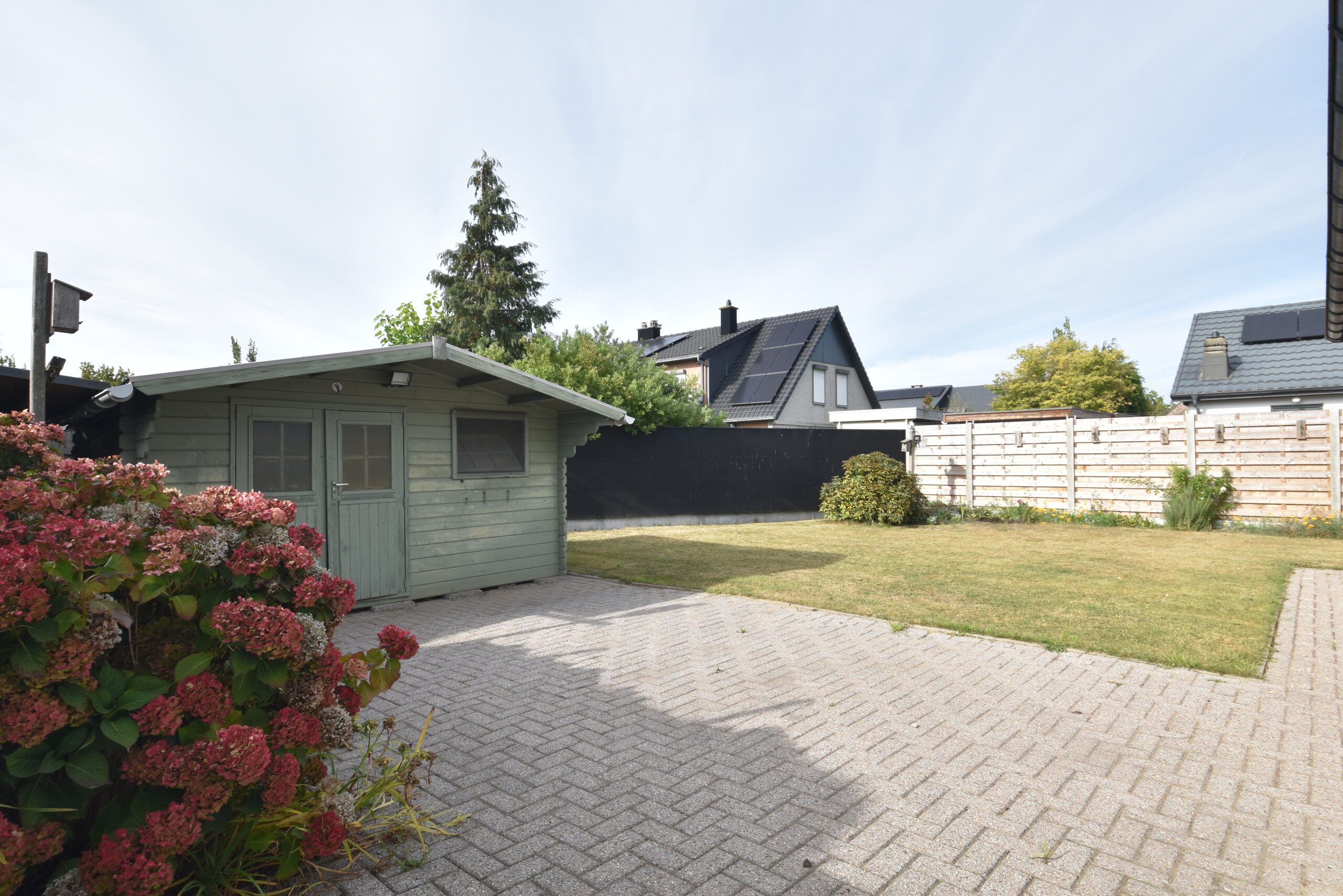 Rustig gelegen halfopen woning met tuin en garage in Sint-Niklaas foto 25