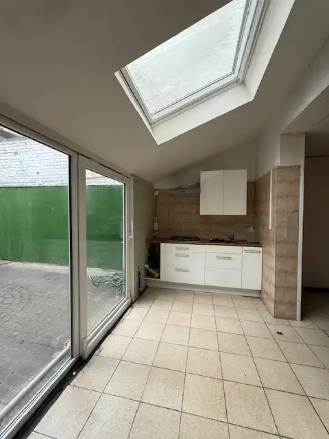 Instapklare woning met 2 (mogelijk 3) slaapkamers en sauna in rustige straat te Gent foto 4