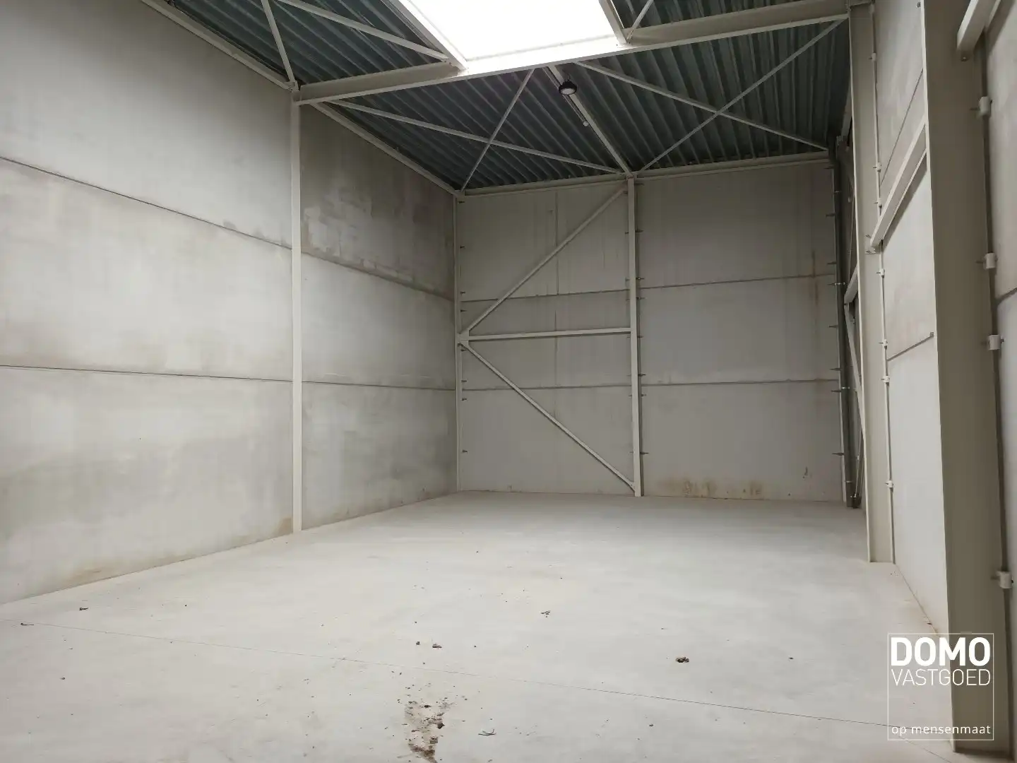 Centraal gelegen KMO-unit langs de grote ring van Hasselt foto 2